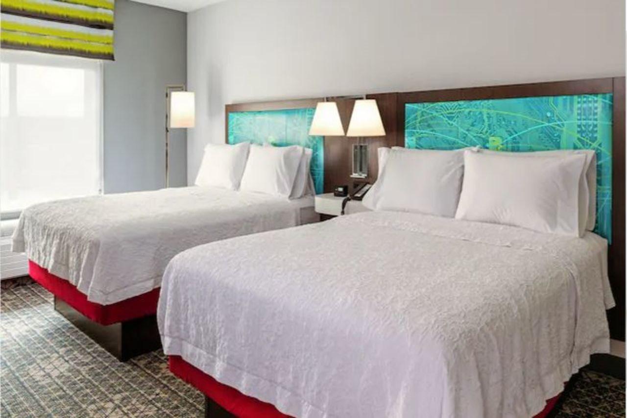 Hampton & Tampa Riverview Brandon Hotel